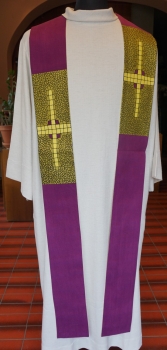 violette Priesterstola, Seidenmalerei