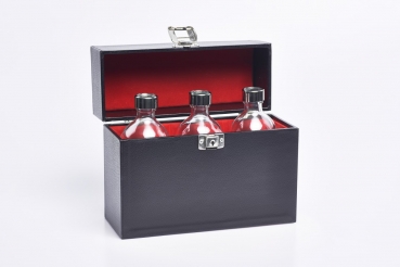 3 Ölgefäße in Etui