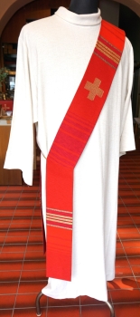 Diakonstola mit eingesticktem Kreuz