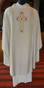 Messkleid weiss, Symbol Wundmale