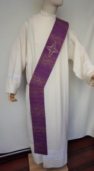 Diakonstola, eingewobene Kreuze