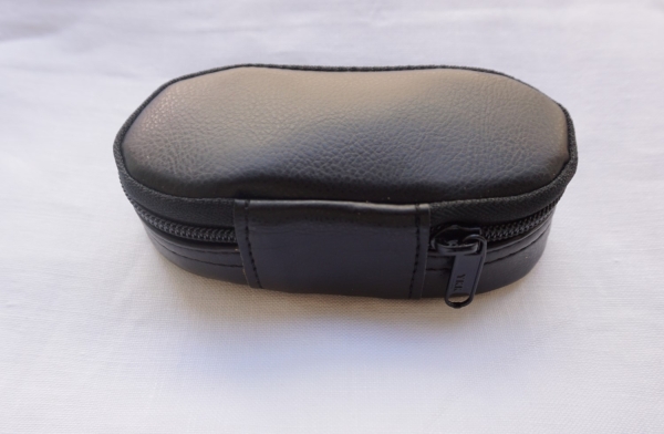 Set mit 2 Heilige Ölgefäßen