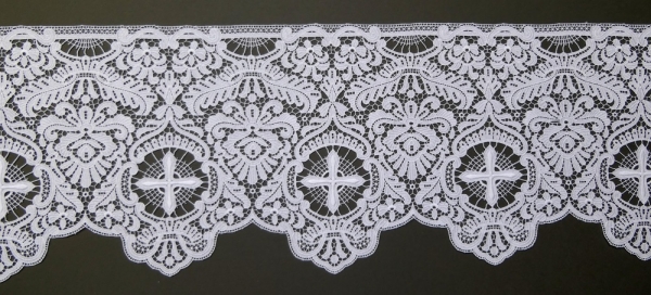 Spitze aus Baumwolle, 24 cm breit