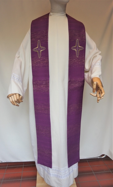 Priesterstola, feine Kreuze