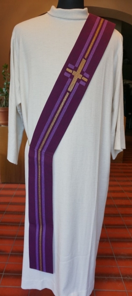 Diakonstola, violett