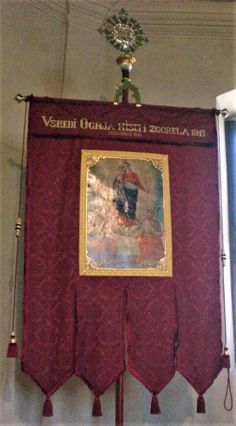 Kirchenfahne Reparatur