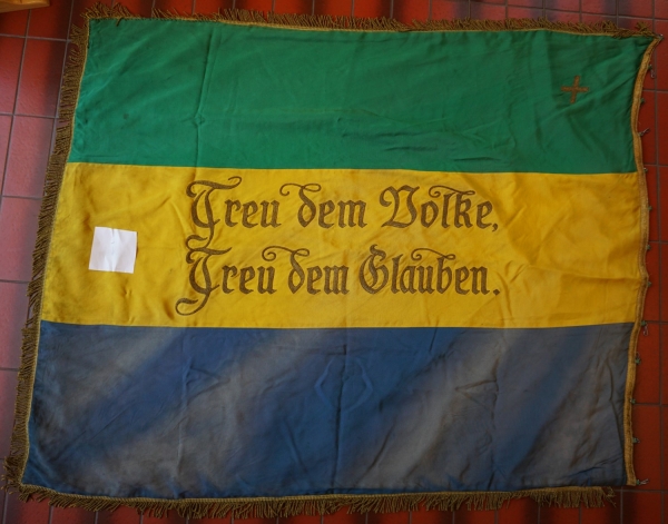 Fahne einer Studentenverbindung, Reparatur